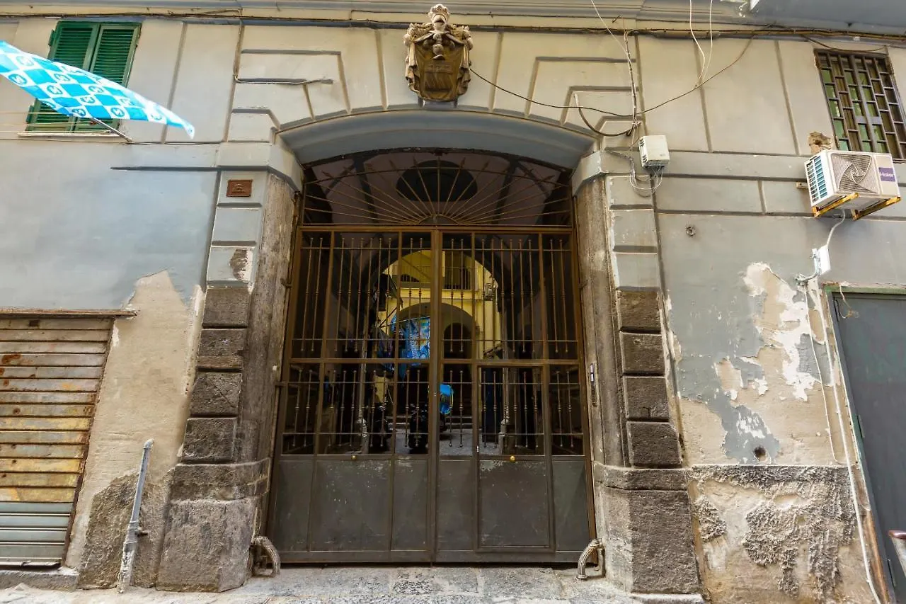 Santa Sofia'S Flat At The Historical Center By Wonderful Italy Apartment Naples